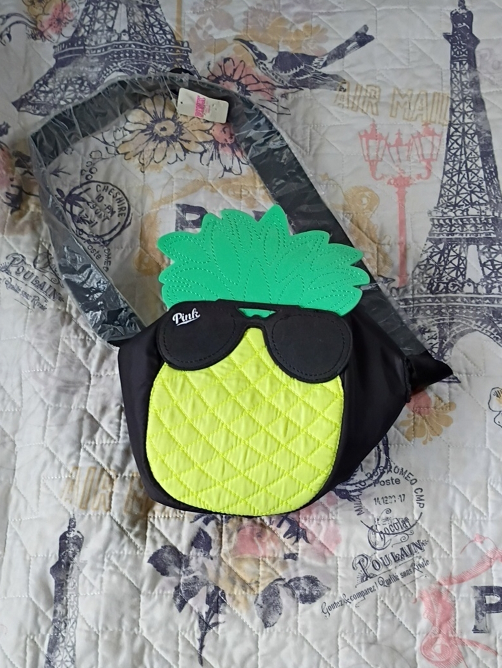 NWT PINK Pineapple Crossbody Bag with Cute Sunglasses - Black, Yellow, Mint